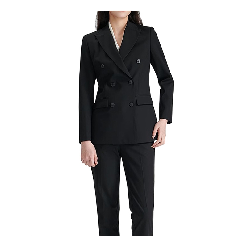 女西裝